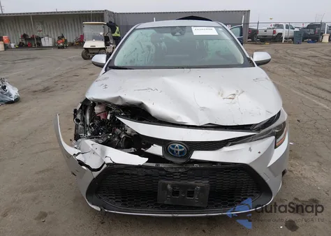 2021 Toyota Corolla Hybrid Le из США, поврежденный, VIN JTDEAMDE1MJ018359